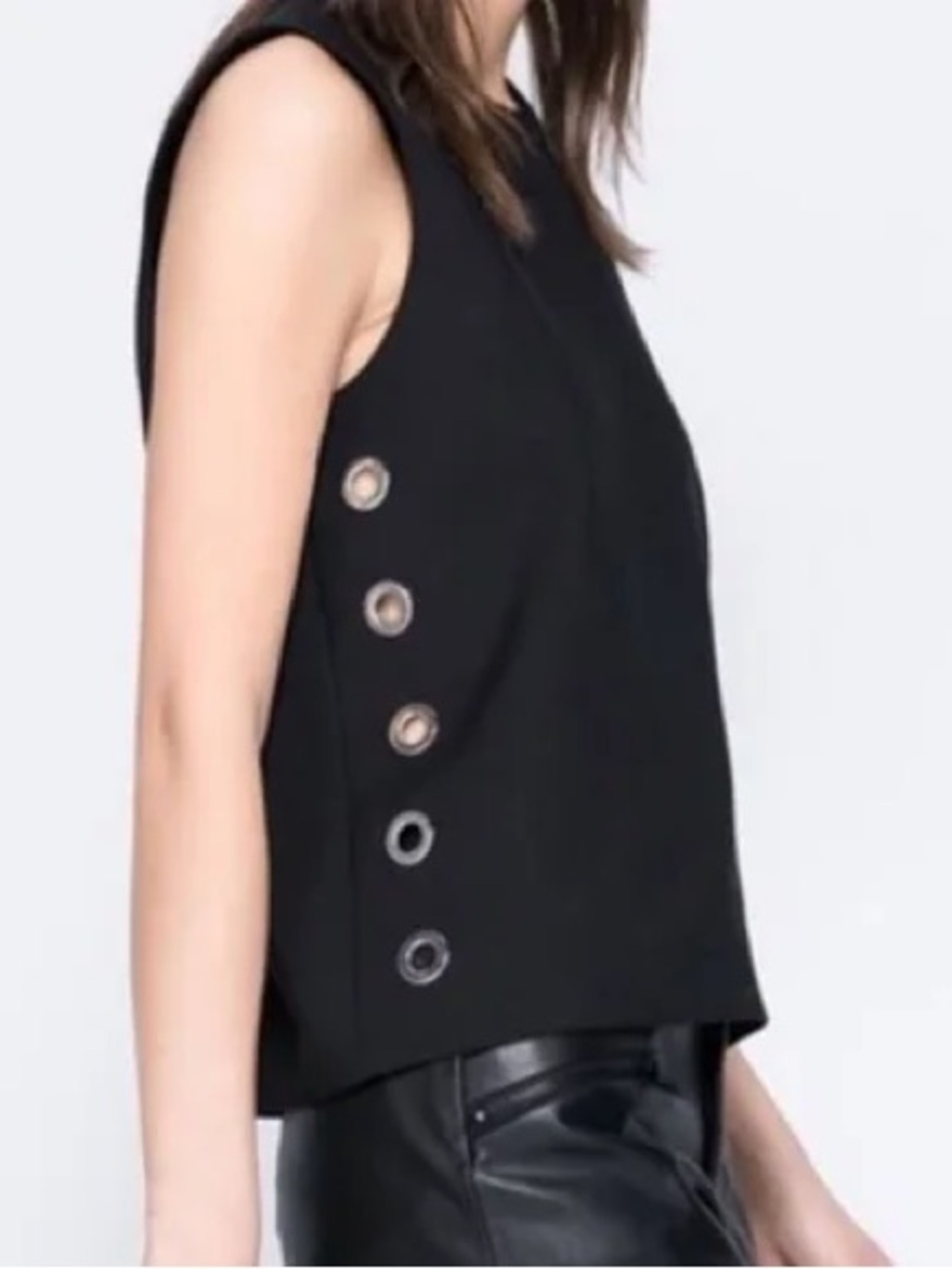 Zara side grommet top